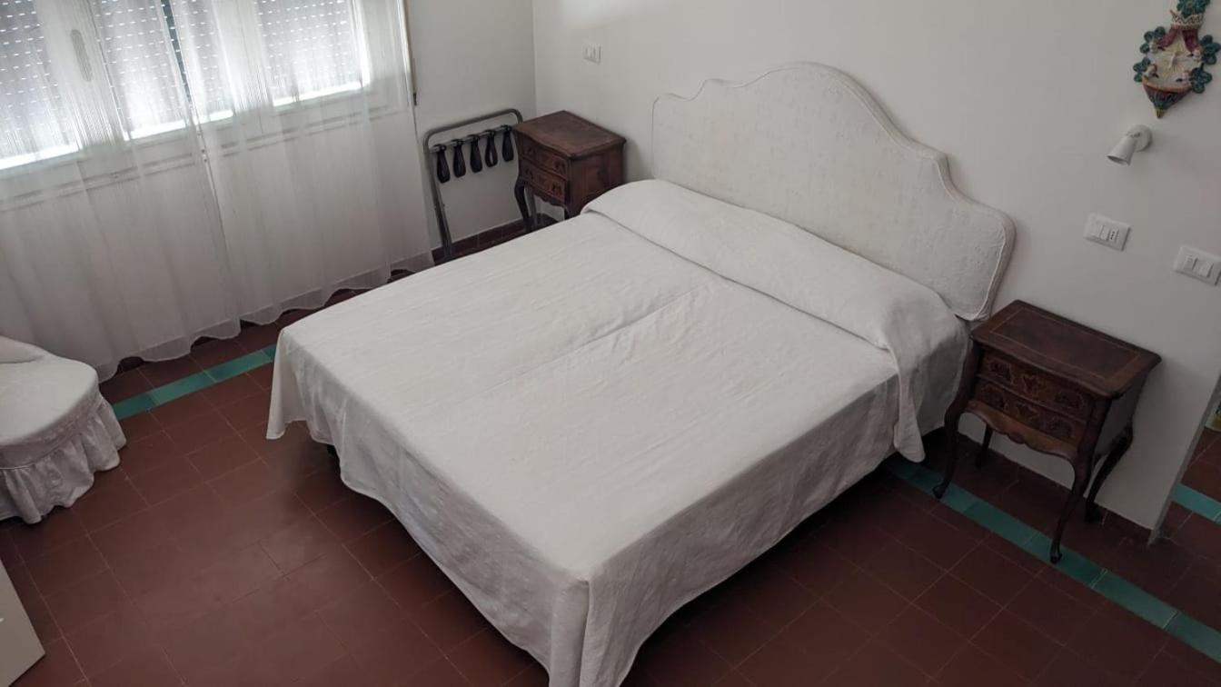 Hotel Villa Furia Bellaria-Igea Marina Eksteriør bilde