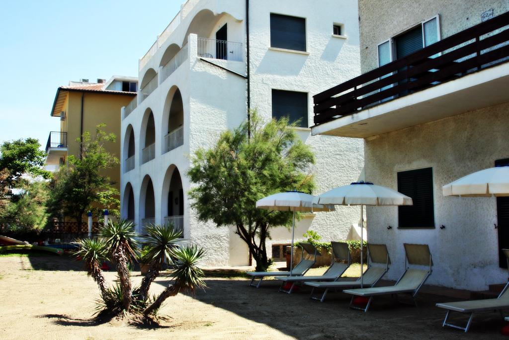 Hotel Villa Furia Bellaria-Igea Marina Eksteriør bilde